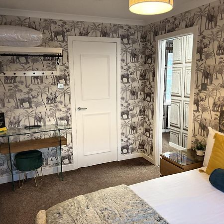 The Blackhorse Accommodation Newton Stewart Room photo